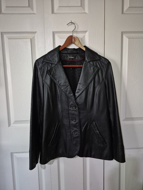 Wilsons Leather Jackets & Blazers - Wilsons Leather Jacket Black, Womens Size L